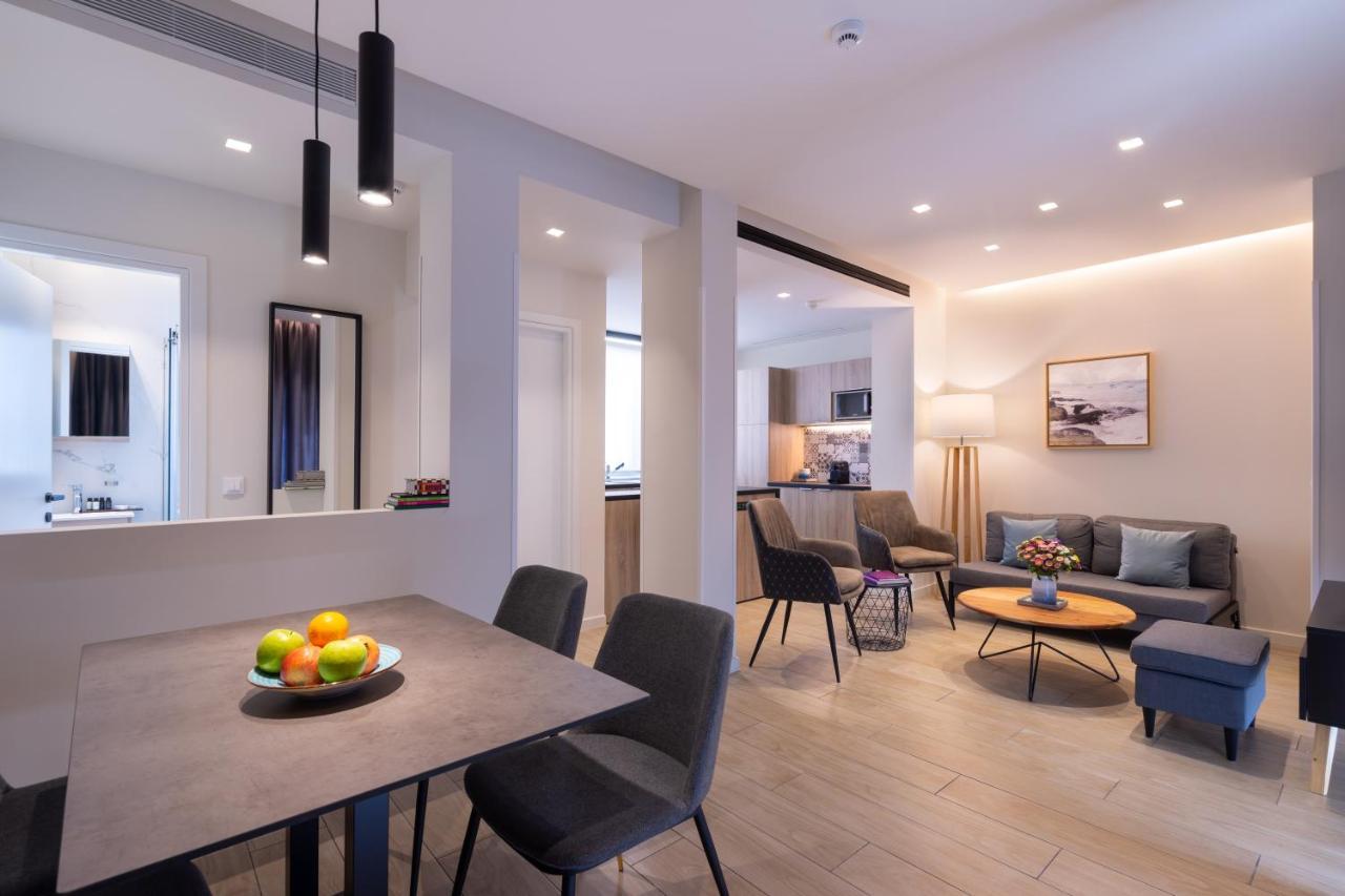 Hestia - Romvis 9 Aparthotel เอเธนส์ ภายนอก รูปภาพ